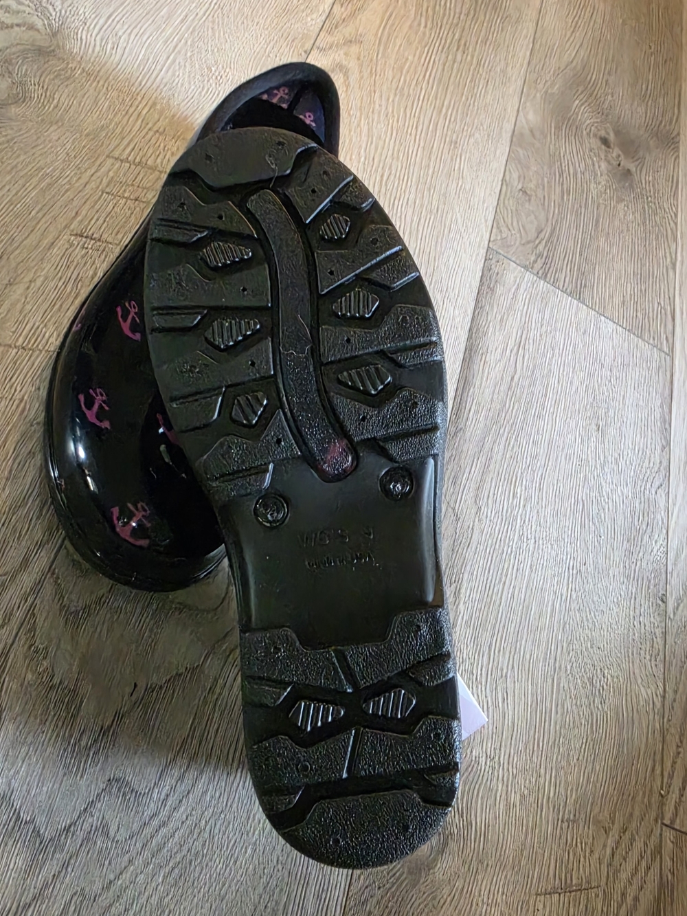 Sloggers Black Waterproof Slip-On Rain Clogs with Pink Anchor Print - Picture 6 of 9